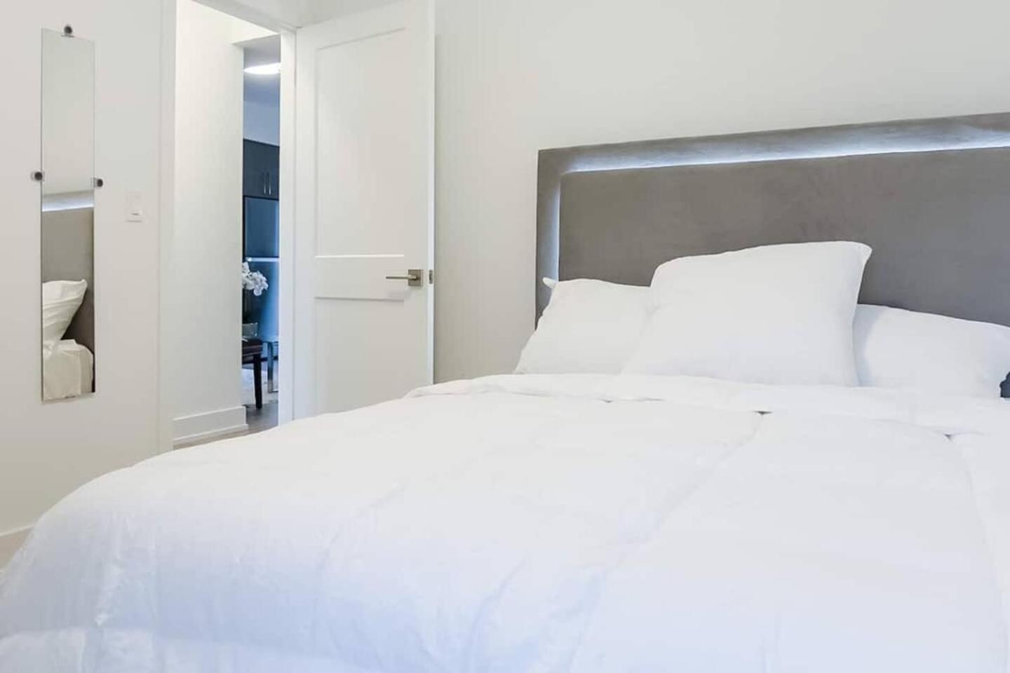 Entire Luxury Suite 4Mins To Falls Niagara Falls Exteriér fotografie